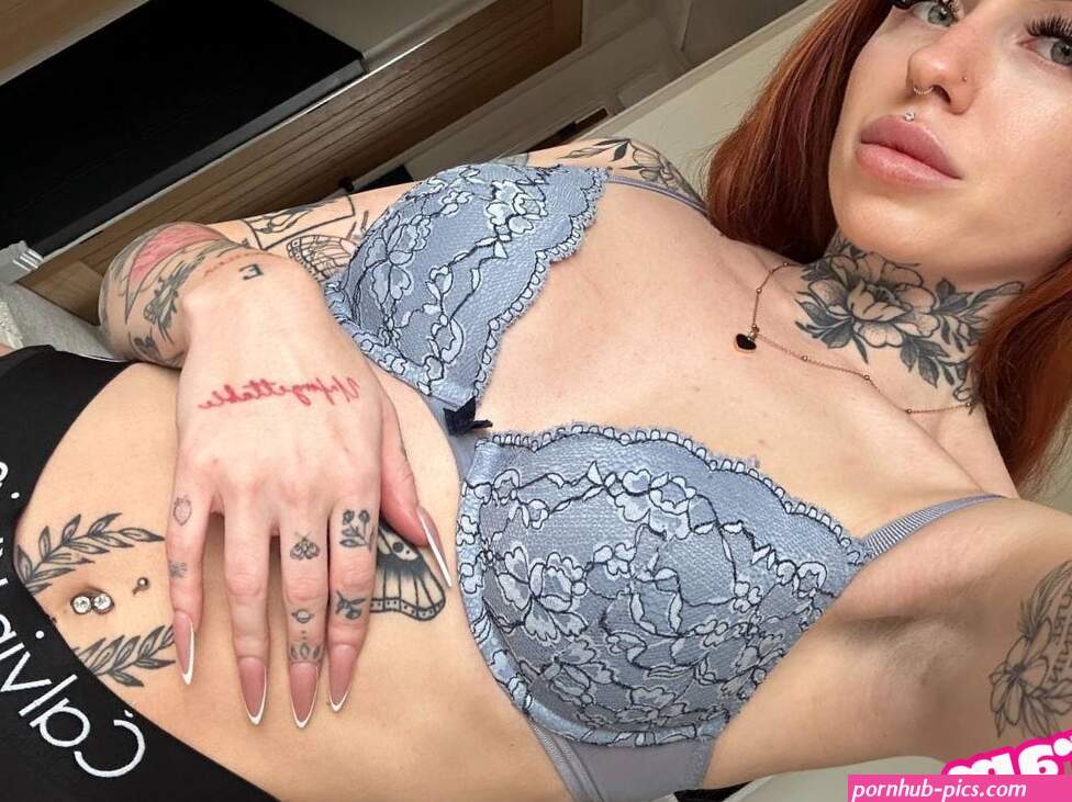 thenaughtytattooist Nude Leaks OnlyFans