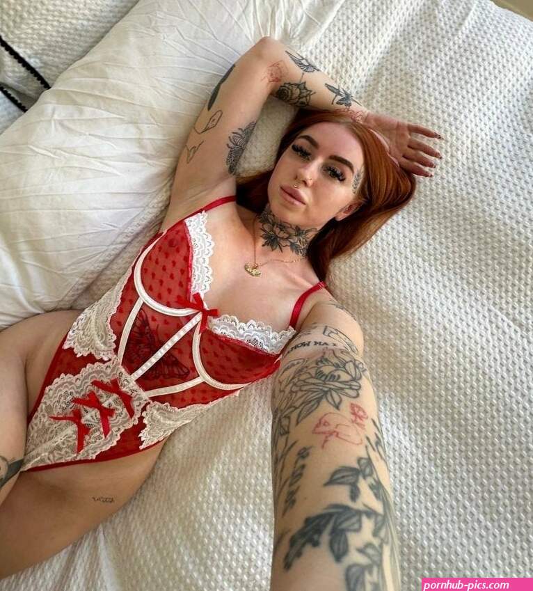 thenaughtytattooist Nude Leaked OnlyFans