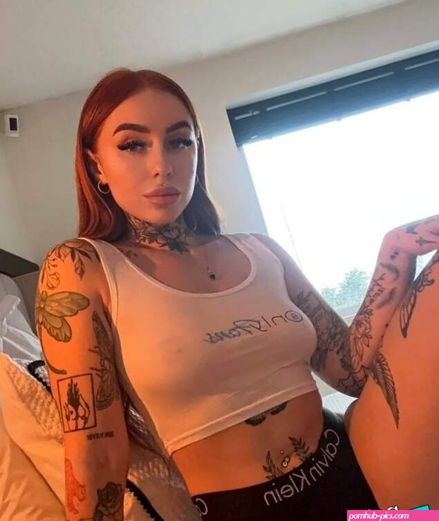 Thenaughtytattooist Nude OnlyFans Leak Picture iaFw4rFnOl