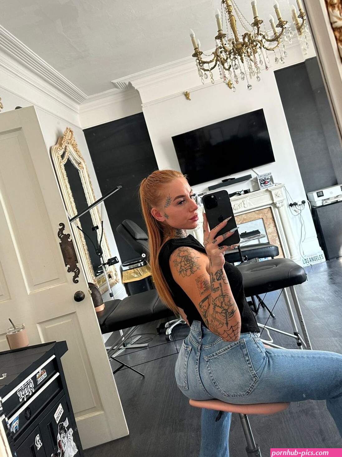 Thenaughtytattooist Nude OnlyFans Leaks