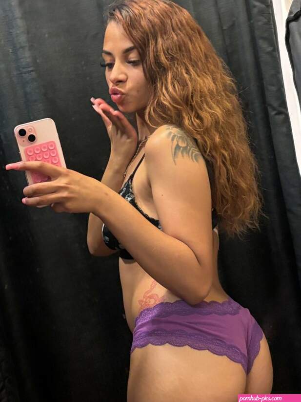 ursu28 Nude Leaked OnlyFans