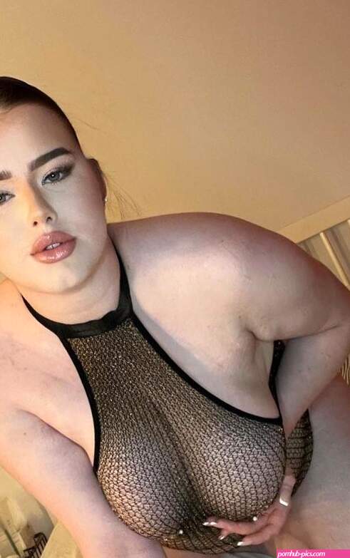 victoriakellyy Nude Leaked OnlyFans
