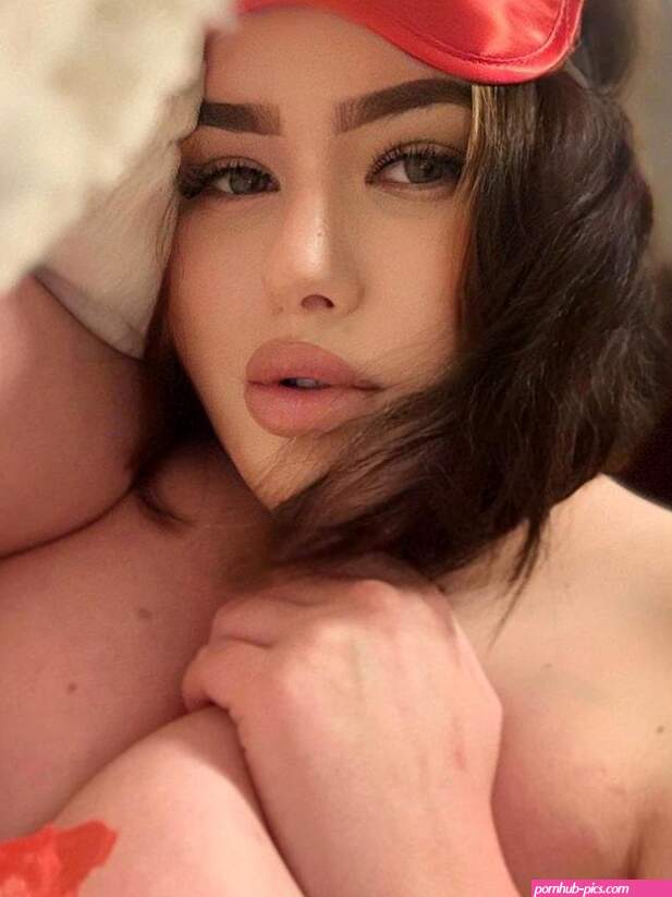 victoriakellyy Nude Leaked OnlyFans