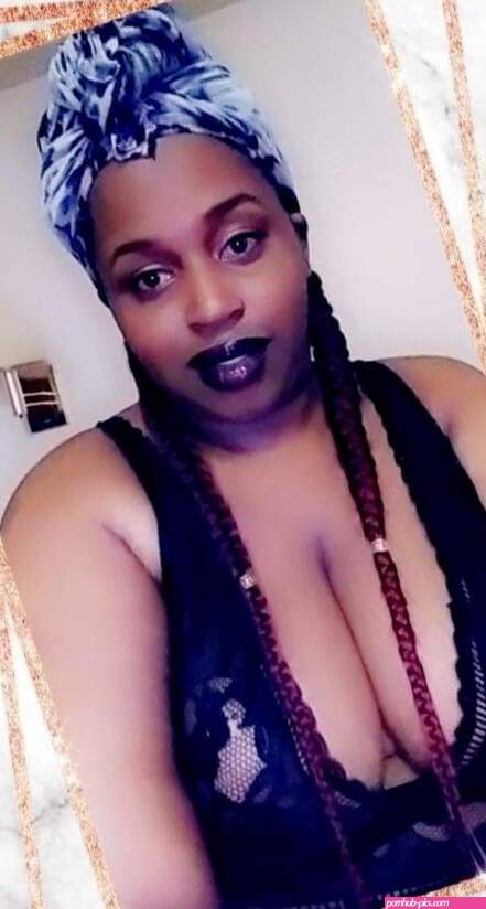 YourFavLuna yourfavlunaxxx OnlyFans Leaked Content Nudes Videos