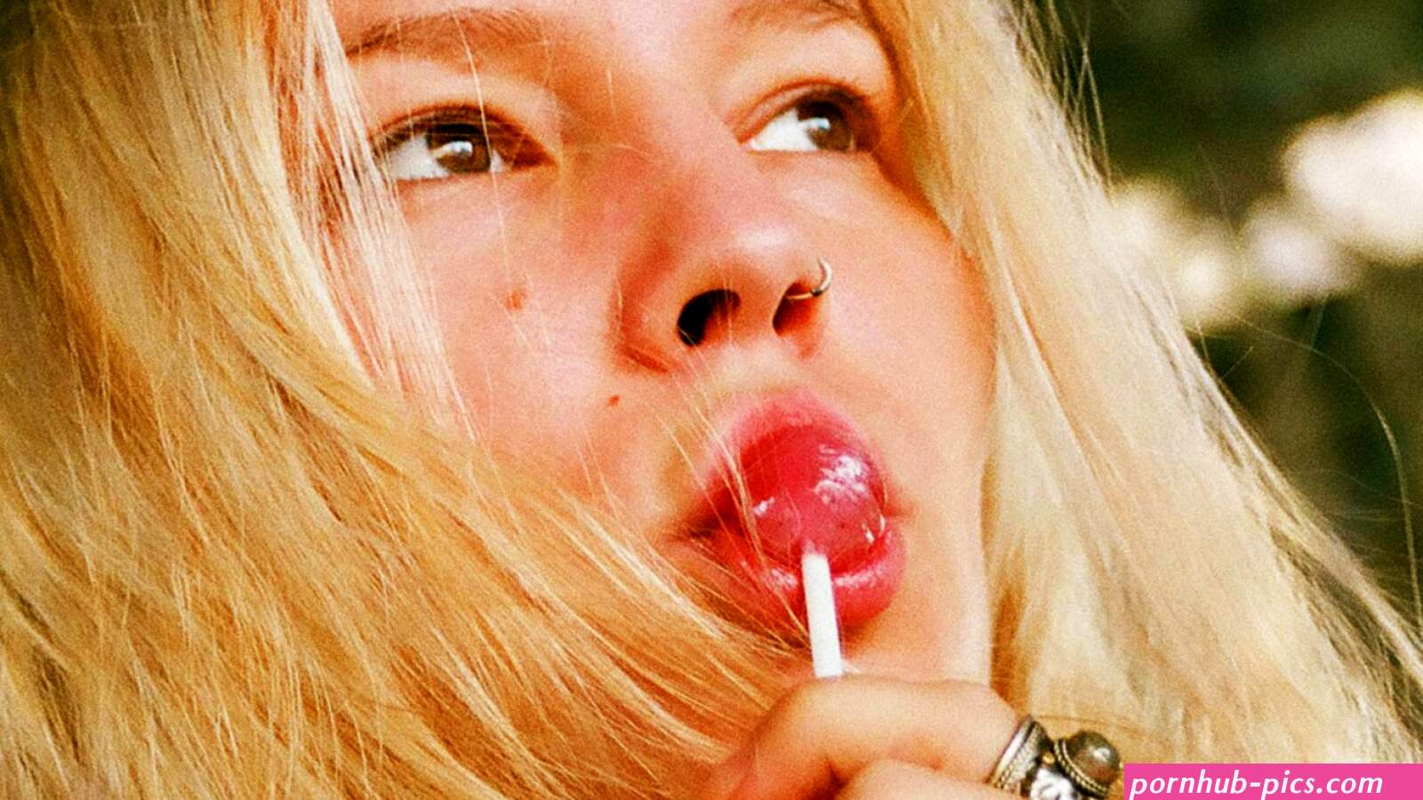 Nine Real Women Tell Us EVERYTHING