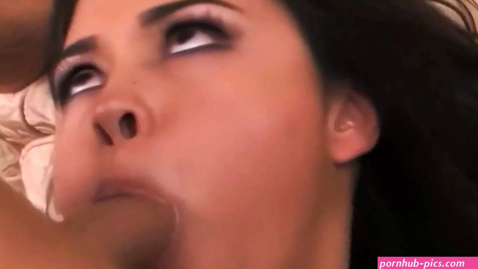 8teenhub