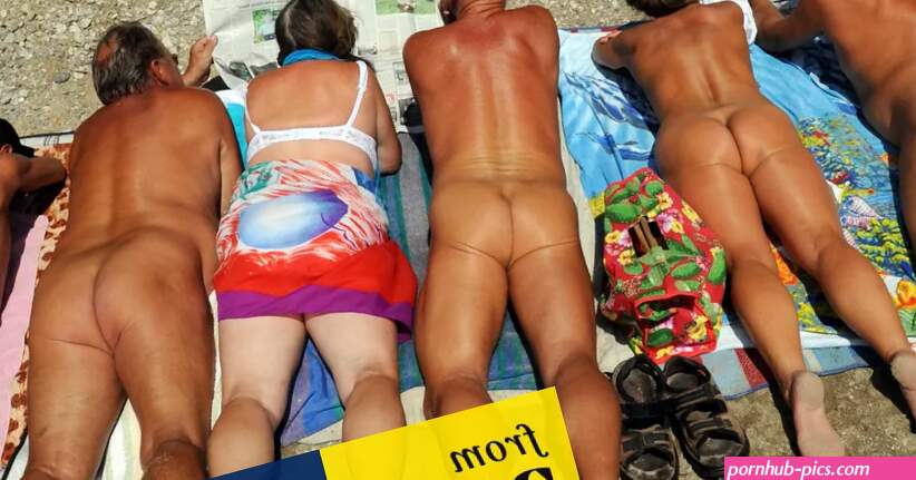 German naturists fear for future of lifestyle amid falling interest