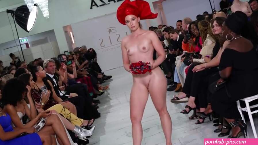 Xxx Nude Ramp walk Show