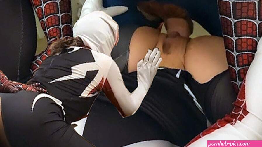Spiderman Gwen Stacy Porn Parody- Part 1