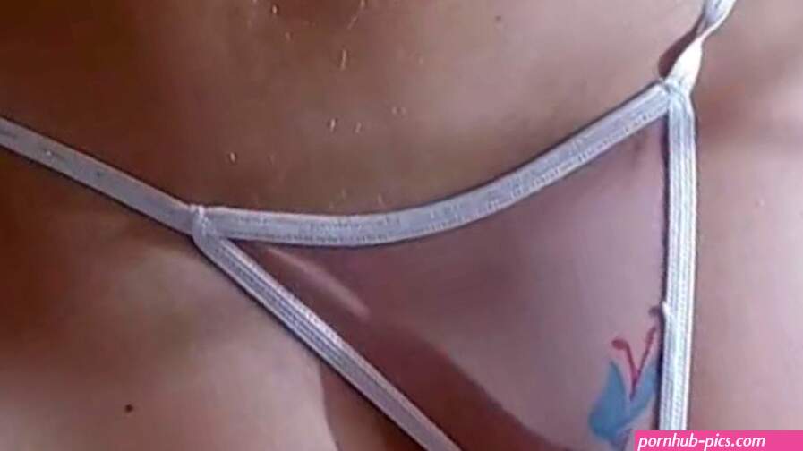 Perfetta bruna sexy ama il cazzo grosso