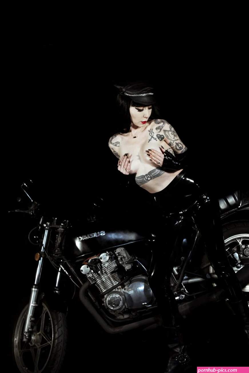 INSIDE A MOTORCYCLING MISTRESS