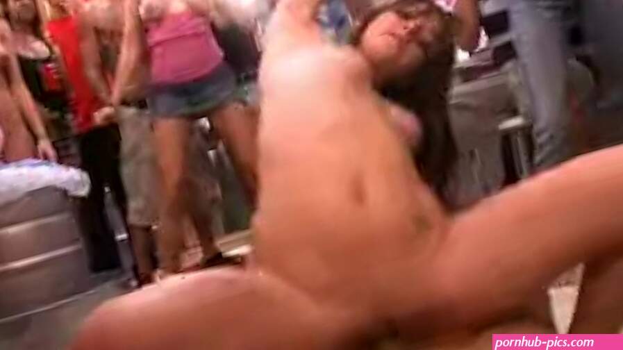 Steamy college fuck party