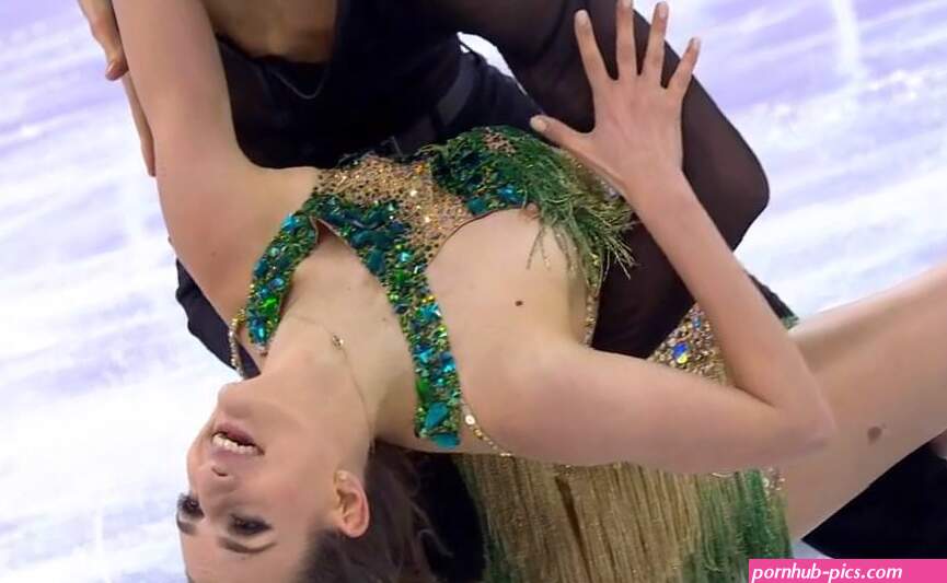 Gabriella Papadakis Figure Skating Nipple Slip of the Day