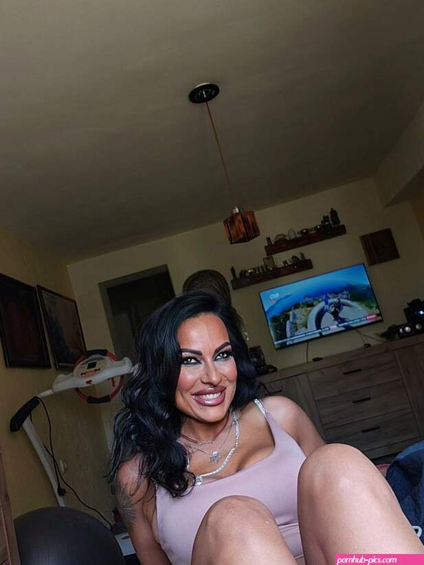 Jelena Kitanovic Nude Leaks OnlyFans