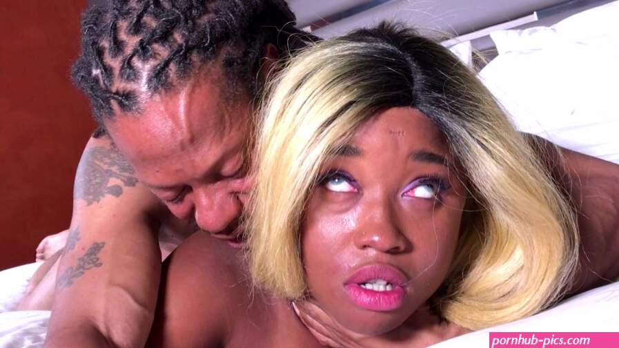 Cute Ebony Girl Gets Fucked In Her Big Butt For The First Time