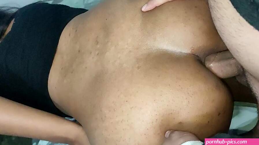 IMPOSIBLE NO HACERLE ANAL BOQUIABIERTO A ESTE CULO TAN GRANDE