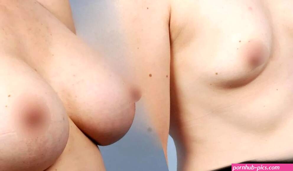 Whats the Difference: Fake Boobs vs. Real Boobs