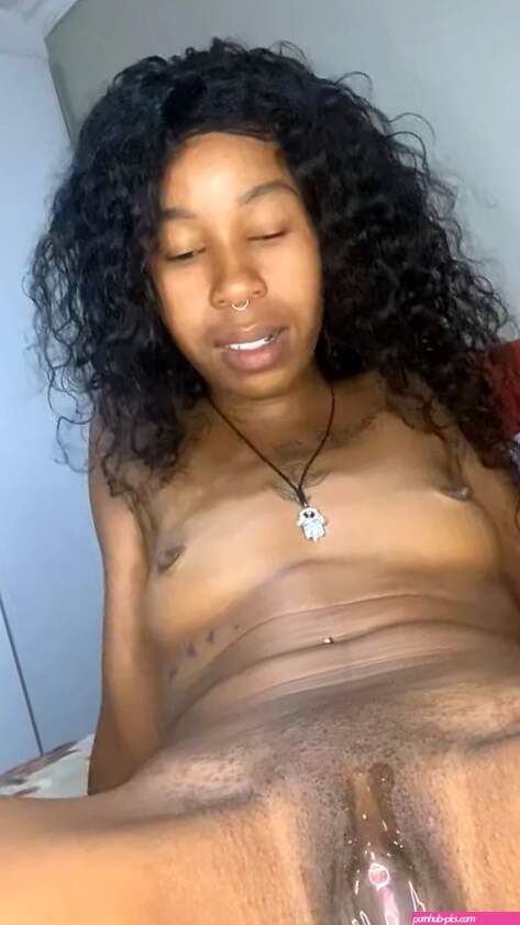 Watch her wet pussy open