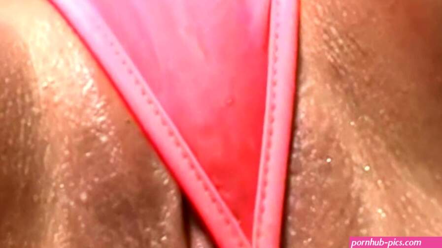 Voyeur at the beach fantastic wet pussy