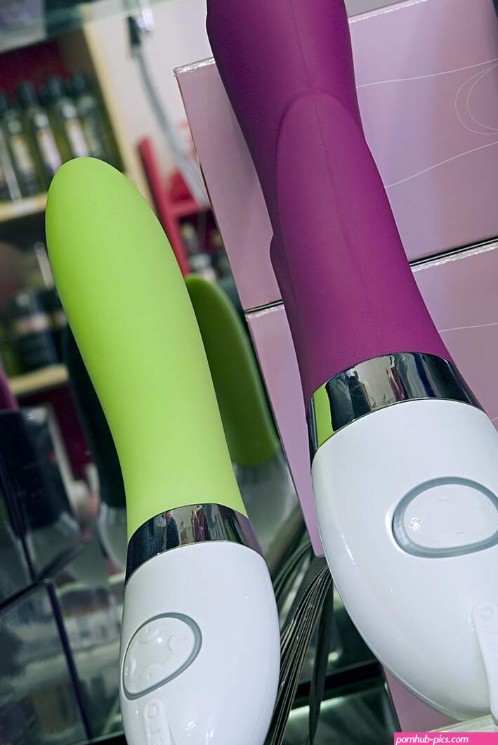 Vibrator sex toy