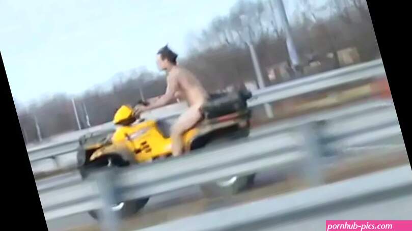 Naked man who fled police on ATV through Kansas City now facing multiple charges