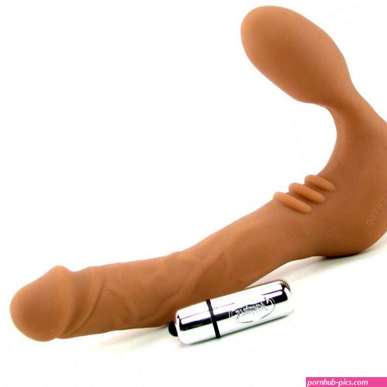 Sex Toy Review: Tantus Realdoe Feeldoe Double-Ended Dildo