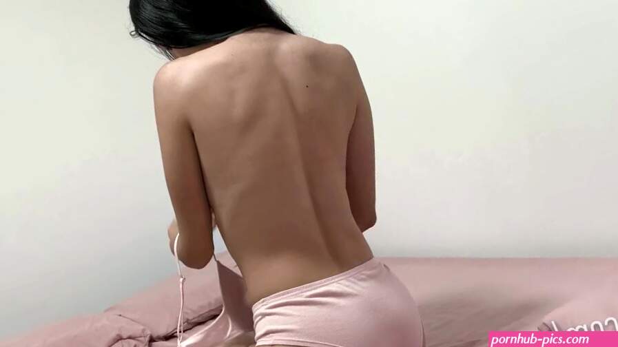 Cute Petite Asian Girl Does a Kawaii Strip Tease SOFTCORE