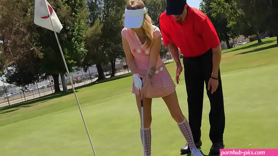 Karla Kush sucks dick and at playing golf