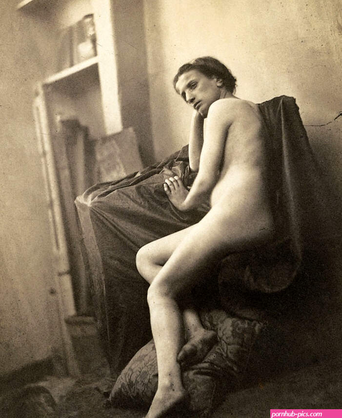 Julien Vallou de Villeneuve Reclining Female NudeArt Blart art and cultural memory archive