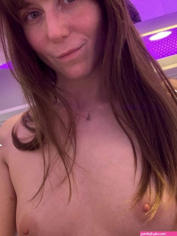 Fabienne Herzog Nude Leaked