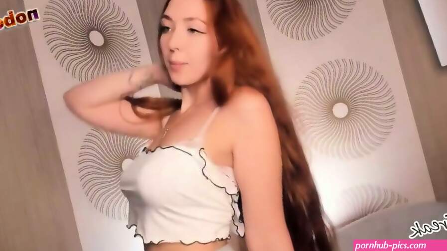 Hot Babe With Big Tits Martha