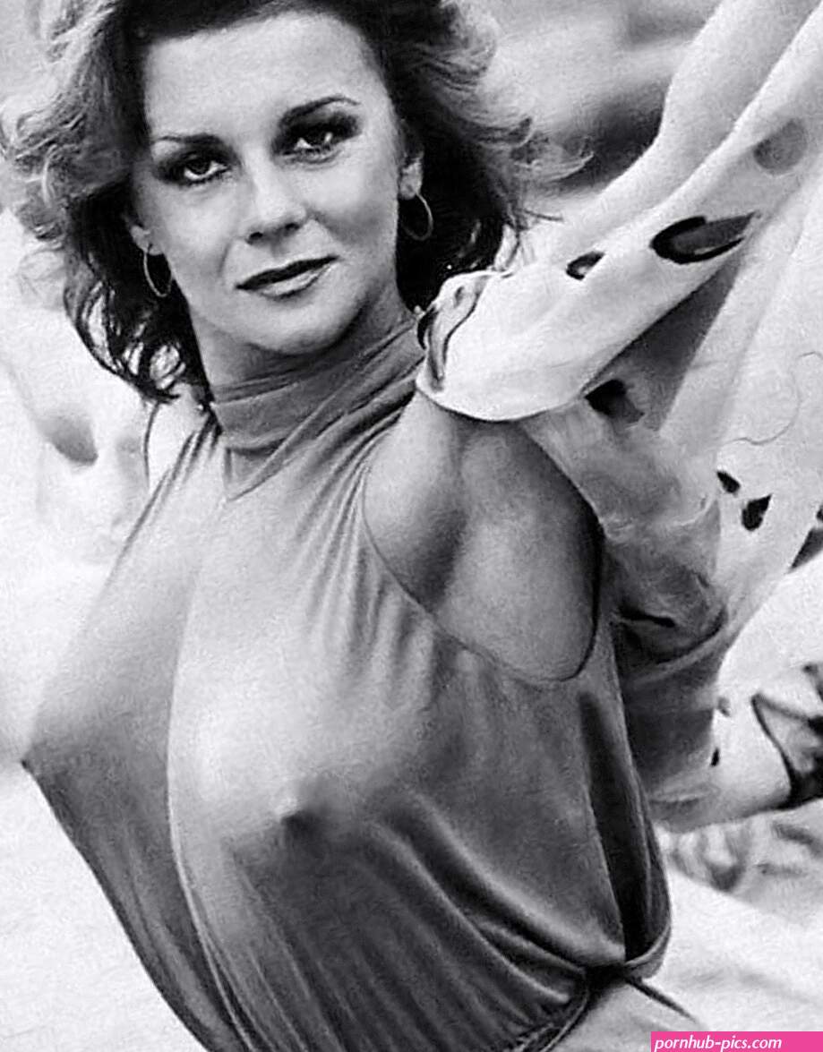Sexy Classic Ann Margret Pinup 8.5x11 Photo Print Actress Legendary Star BW