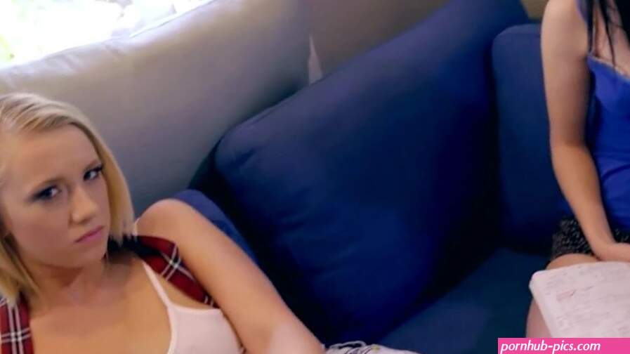 Sis And BFF Porn Videos