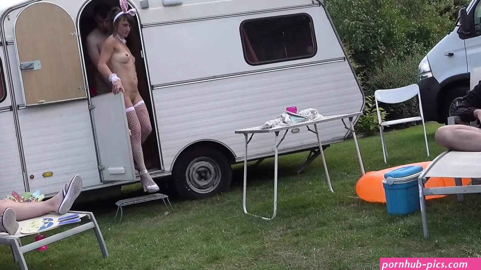 Vidéos porno gratuites Poubelle De Parc De Roulottes