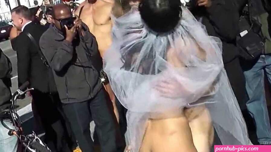 nude wedding