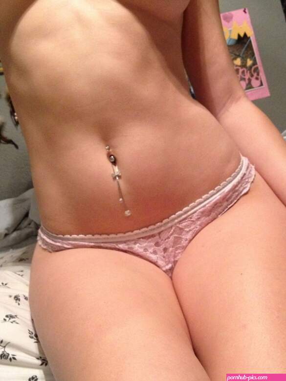 Anonymous Nude. Extremly hot body selfiest amateur :P. Rating 8.2810