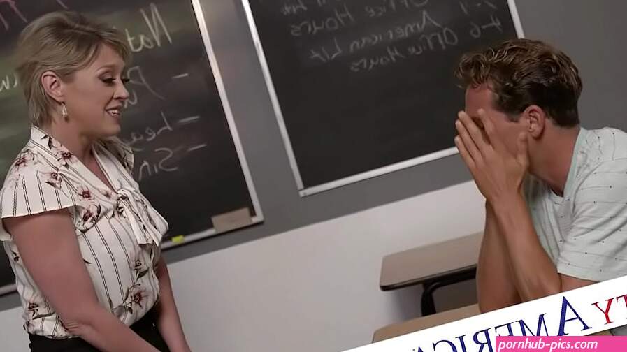 Professor fucks her student nice and hard