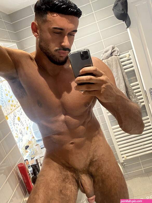 Men Online Nude