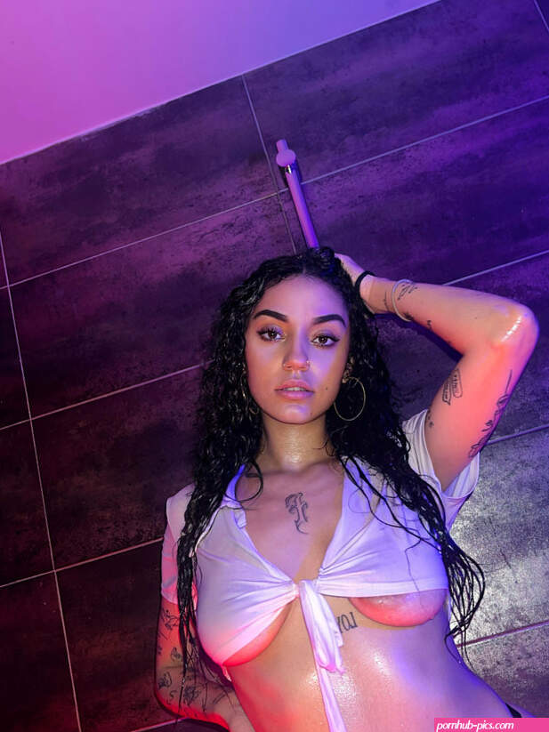 champagneemammi champagneemammmi Nude Leaked OnlyFans