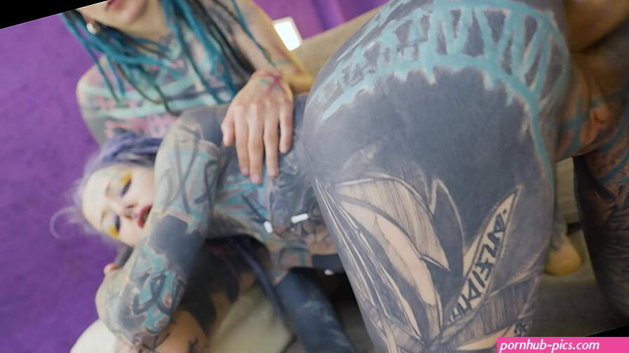 FFM TATTOO threesome with two alternative TEENS ANAL group sex ATM gapes blowjob rough sex goth punk alt porn ZF043