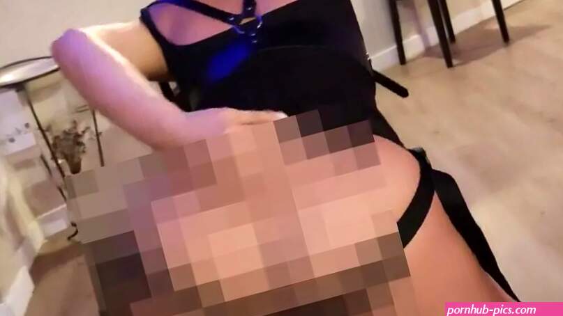 Watch Evil Kitten Nicknamed Evilkitten Onlyfans His First Time Wearing A Cage I Went To A Dungeon With My Friend Miki To Take Some Pics Of Myself XXX Porn Video in HD