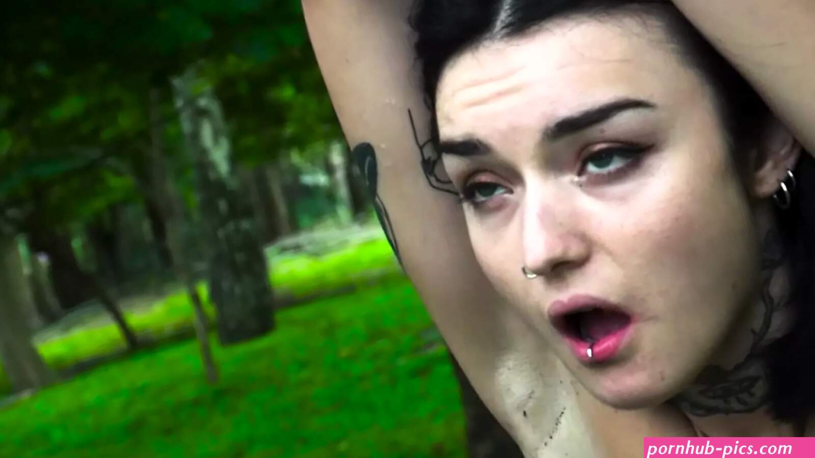 Snow Deville Porn Videos: Sex Model Nudes