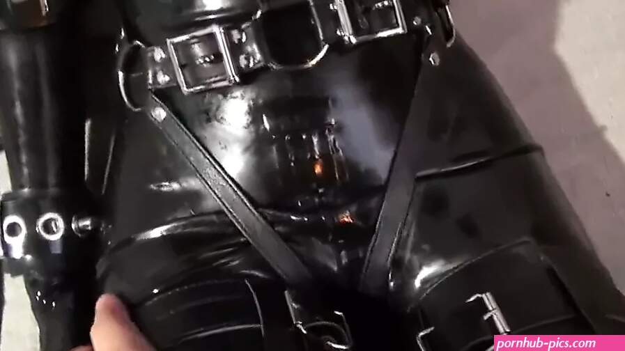 Asian Latex Blowjob Porn Videos