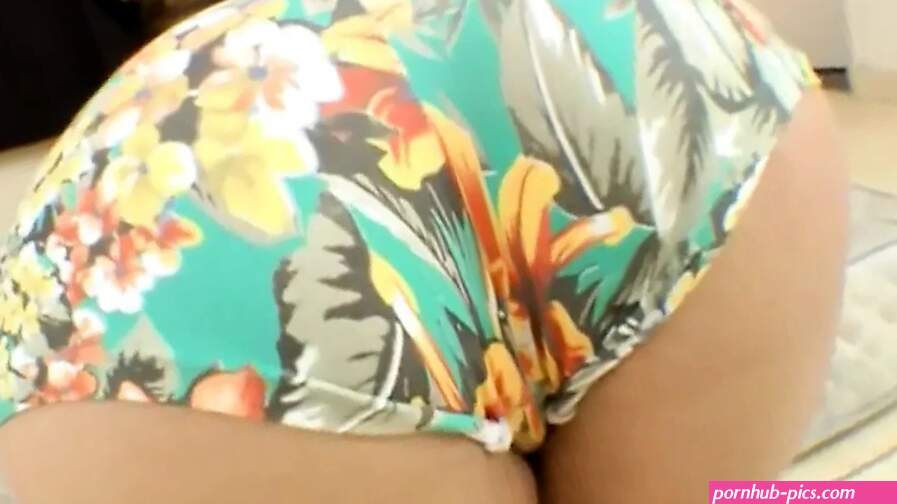 Free Lesbian Ass Licking Porn Videos