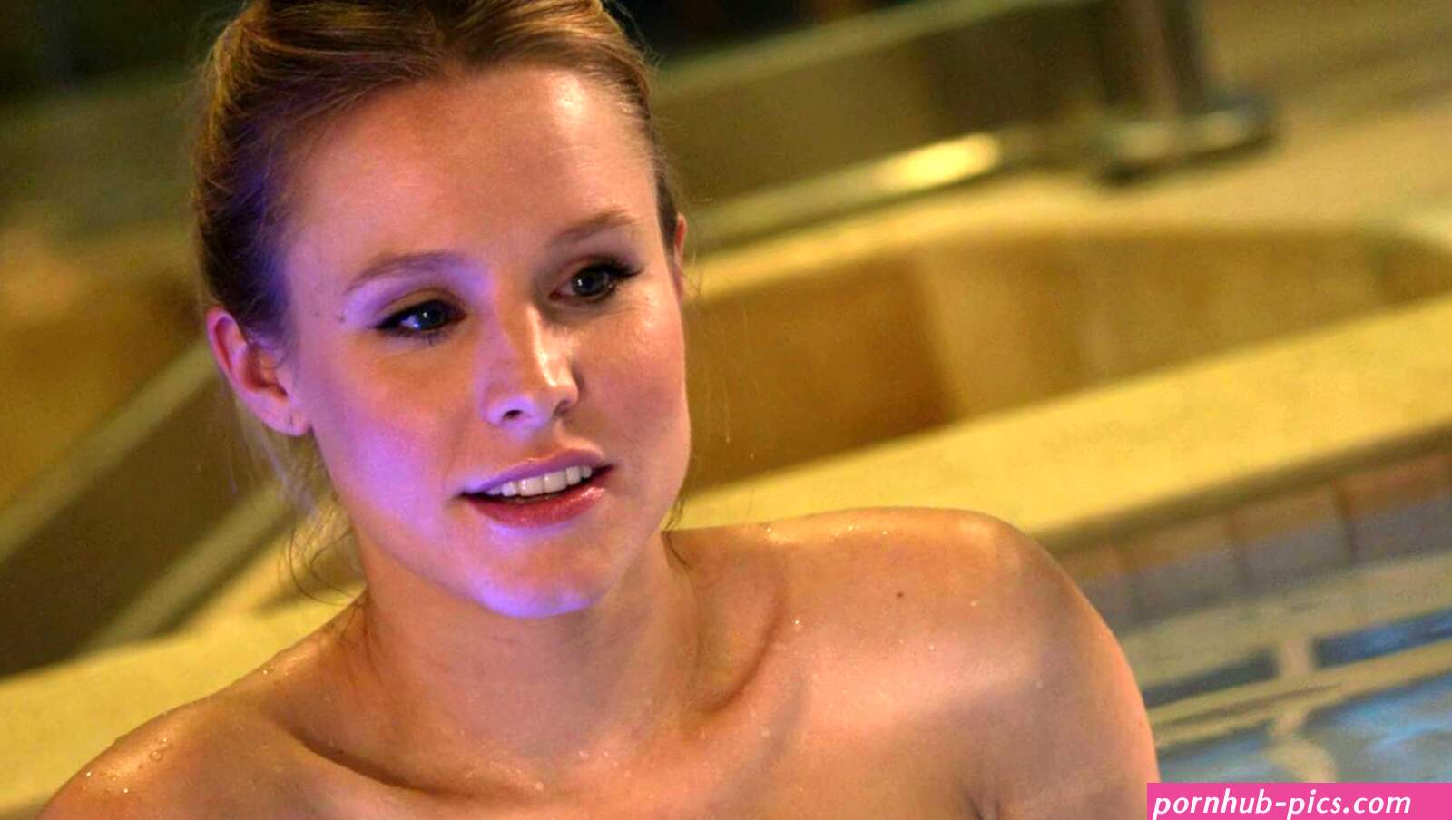 Kristen Bell sexy