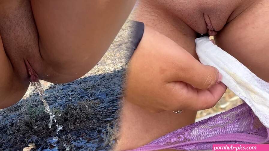 Free Full-Length Girls Peeing Outside Porn Videos