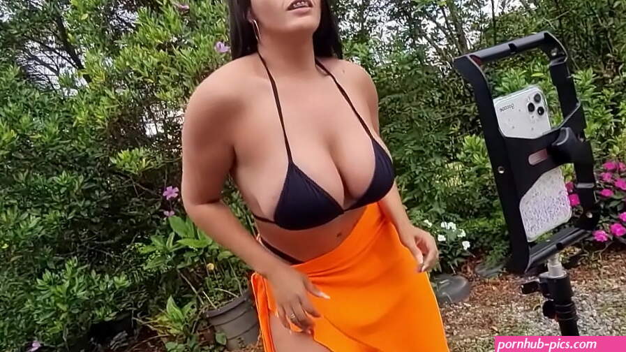 Bigass Queen anal creampie Regina Rizzi