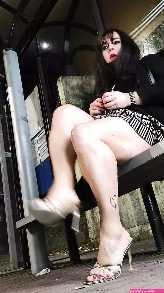 Shemale In Bus Porn Videos: Shemale XXX 2026