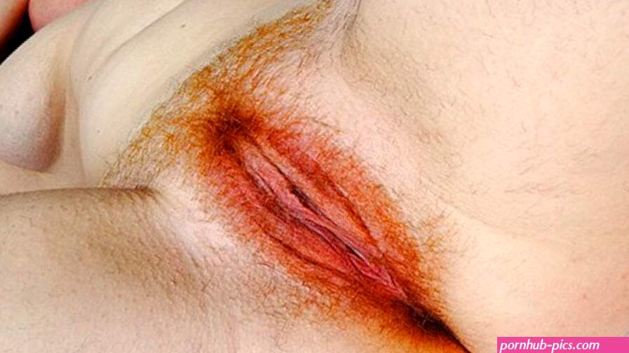Quick Morning Creampie in Curvy Redhead Amateur Hairy Ginger Pussy POV