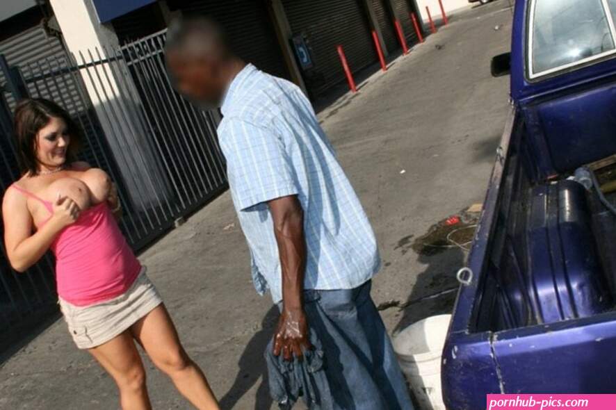 American Street Boobs